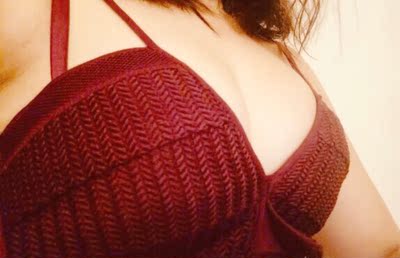 第一次买她家内衣真的很好穿!颜色是我喜欢的 小胸聚拢效果不错质量很棒哦! 第一次买她家内衣真的很好穿!颜色是我喜欢的 小胸聚拢效果不错质量很棒哦!