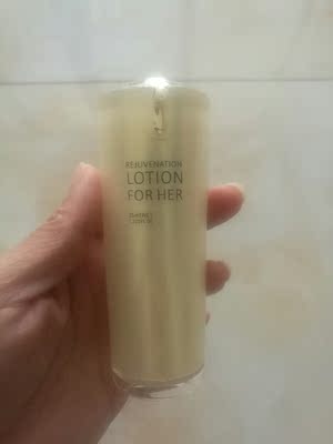 包装很精致，用着很温和，没有任何刺激，气味不难闻，淡淡的清香味。用了一段时间私密处明显有改善，水嫩红润了，闺蜜看我用这个嘴唇明显有改善，急着让我把链接分享给她，好东西就应该分享给好闺蜜。