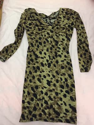 衣服非常好看，性感又漂亮，显得身材非常好。不错的卖家，以后还会来