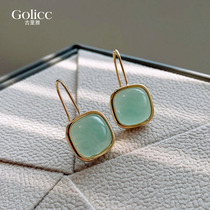 Guryya Ear Accessories Green Cat Eye Earrings Womens Senior Feel Light Extravagant Design Sense Earrings 2022 New Wave