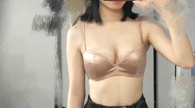 最喜欢这一件,好看还舒服。 最喜欢这一件,好看还舒服。