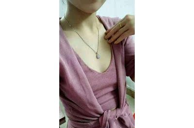 实话,这段时间使用下来,胸部的变大不少,不仅增大了很多,还坚挺有弹性了,现在穿衣服都能看成到沟明显,以前真的像飞机场,以前用过很多产品,觉得还是中药可靠点,蛮满意。 实话,这段时间使用下来,胸部的变大不少,不仅增大了很多,还坚挺有弹性了,现在穿衣服都能看成到沟明显,以前真的像飞机场,以前用过很多产品,觉得还是中药可靠点,蛮满意。