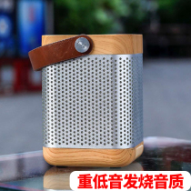 Vintage Bluetooth Speaker Small Wireless Bluetooth Ultra Subwoofer Small Mini Home Insert Card Loud 3d