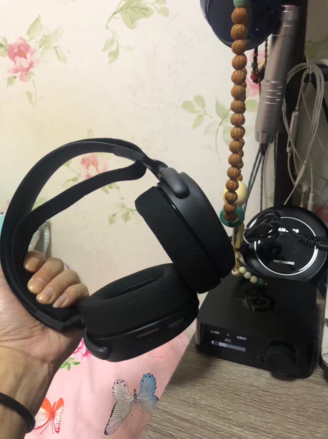 使用反馈赛睿Arctis 寒冰Pro Wireless质量如何??究竟怎么样呢?