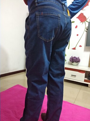 裤子特别好，这是第二次买了，第一次买的黑色，这次买的蓝色，都很好看，老公非常喜欢，下次再来