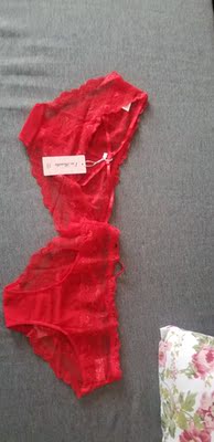 很好看的裤，穿起来效果好看，质量也不错。