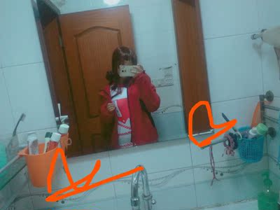 呜呜呜超棒吹爆七三!!!! 虽然自己没有男朋友但是穿的特别开心! （好像这套衣服走的性感风我拍成了可爱风哈哈哈哈哈被打死） NZ!!!!!!!