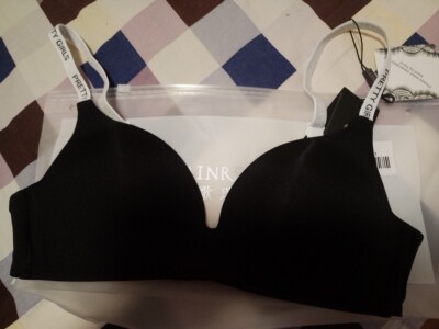 很好穿。很喜欢，这是一个长文字，不要看了下面都是废话。因为本仙女很懒不想每个宝贝都写好评所以才模仿网友的好评模板，但是这个宝贝不管是质量还是款式都是本仙女喜欢的如果不喜欢本仙女收到会很生气然后这个模板就会变成各种喋喋不休的吐槽，自然不会撒下这个好评给各位淘友一个参考。本宝贝还是极好的，来自一位懒省事的只爱购物不爱写评论只想换积分的仙女