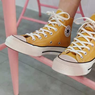 好看 穿起来很舒服吆，颜色也正