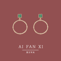 Earrings 2021 New Tide round pendant earrings retro earrings temperament cold wind ear clip without ear hole female