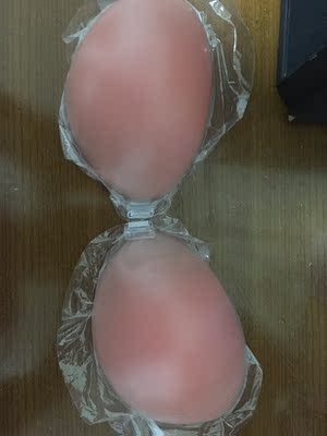 不错,不用担心会掉下来哦,上面有胶粘住哦,质量非常的好 不错,不用担心会掉下来哦,上面有胶粘住哦,质量非常的好