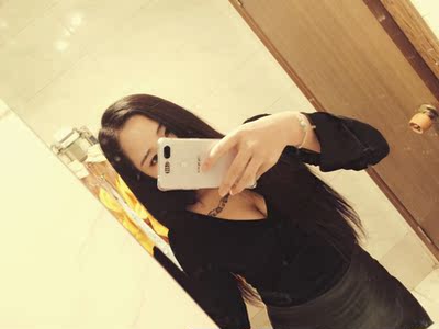 宝贝收到啦，好漂亮，很喜欢，质量很好，很性感。性价比高。值得购买，下次还会再来哦⊙&forall;⊙！