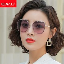 New anti-UV sunglasses womens net red retro lady ink mirror sins elegant big frame slim glasses tide
