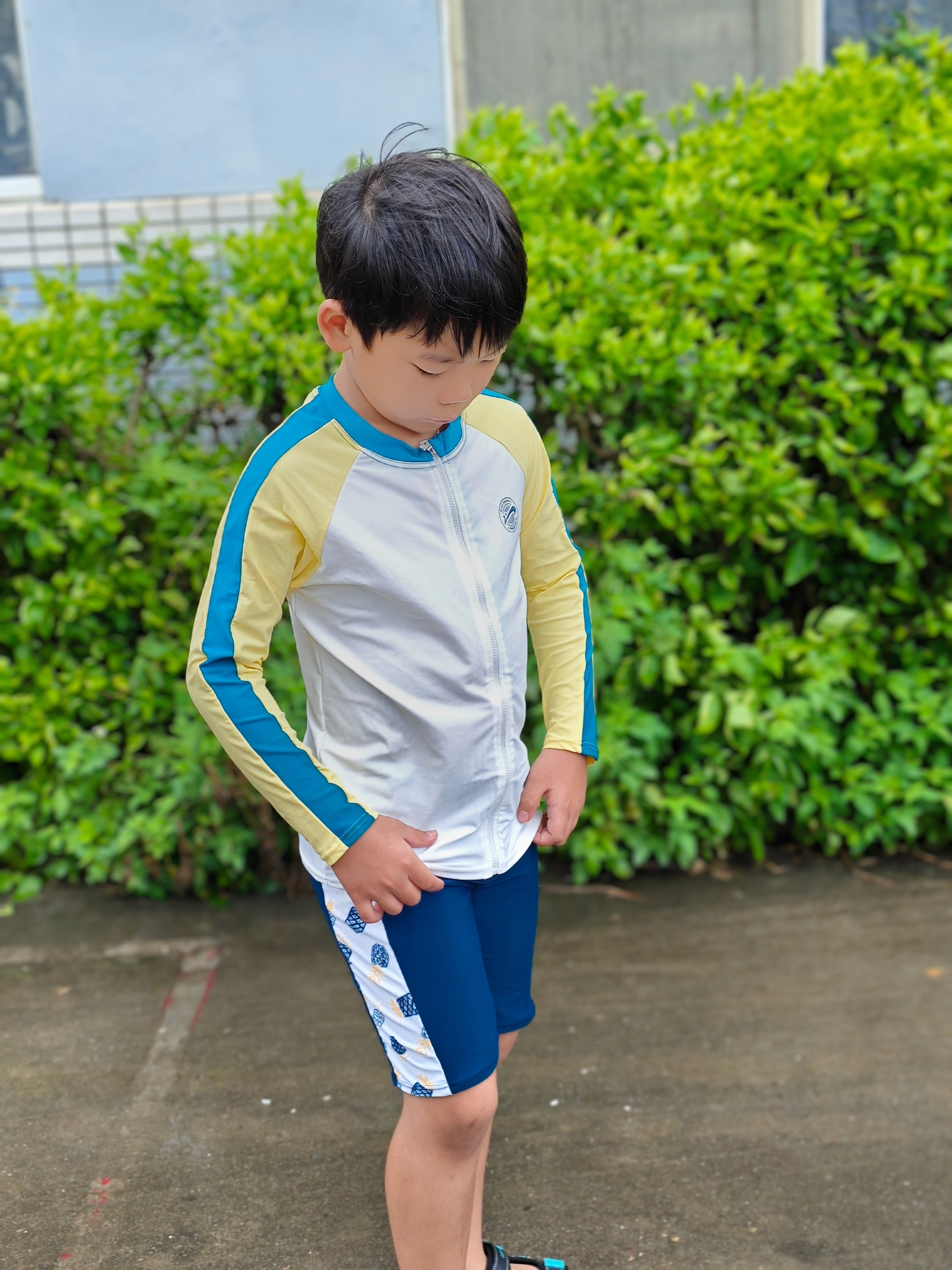 贵人鸟儿童泳衣男童游泳衣2024新款初中生青少年长袖分体泳裤泳装