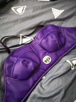 买这个机器主要的目的是为了预防乳腺疾病，要知道身体是革命的本钱，机器用了大半个月了，总体来说很满意！按摩的时候很舒服，会让人心情放松，心里美滋滋的，对于懒人来说是福音，没有时间去美容院，只能靠它了！