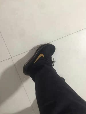 没有出现气垫破裂的情况,穿气垫鞋也不累脚! 没有出现气垫破裂的情况,穿气垫鞋也不累脚!