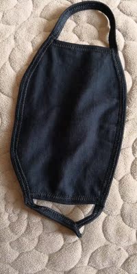 手套还行，价格小贵。