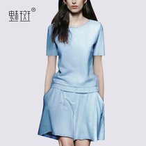 Charm spot Hong Kong taste royal sister suit Foreign style solid color simple short-sleeved T-shirt fashion suit Casual shorts two-piece set