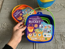 Export silicone folding small bucket to play with sand and water easy to carry large capacity