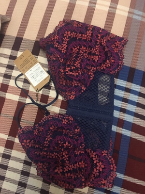 产品依然像以前一样的好，我在咱家已经买了好几套了，以后还会来的。