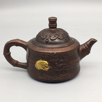 Imitation ancient red copper-like gold fu to teapot retro-reliqualreliefs with high rise Panda wine jug Kettle Creative Gift Pendulum