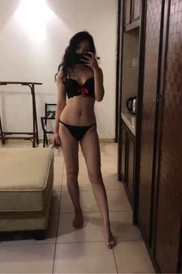 很性感的一套内衣,聚拢效果也挺好 很性感的一套内衣,聚拢效果也挺好