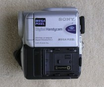 Sony DCR-PC101E Digital Cameras