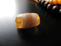 Tibet Chuanao Manau white degree Mother Buddhas eyes millennia old stalking of old tangled silk Manau treasures