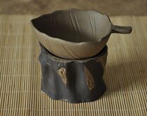 Yixing purple sand tea leak exquisite small sculpture small tea pet purple sand filter tea net funnel ancient tree filter and frame