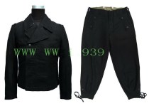 Black twos suit high school and low three configurations with black armor suit ice suit