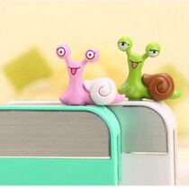 Animal anti-dust plug Cartoon small snails mobile phone headphones Conce red rice Samsung 3 5mm Universal m7 m8