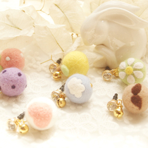 Wool felt poke music material bag Handmade DIY zero failure novice bag Wool felt ball ball mobile phone chain dust plug