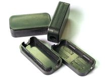 Ultra small screw-free self-buckle plastic box