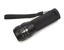 Wangkang outdoor strong light LED flashlight telescopic focus three-speed lumen zoom with three AAA batteries