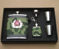 Thickened 7 oz 304 stainless steel hip flask combination gift wine set outdoor supplies portable hip flask camouflage hip flask