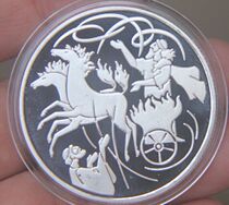 The Ilya Bible Story in the silver-plated whirlwind of the commemorative medallion is about 40mm in diameter