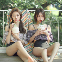 New sweet black and white color matching one-word collar off shoulder ruffles high waist bikini split conservative hot spring swimsuit