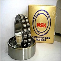 Japan imported NSK bearing NN3020TKRCC1P5 high speed machine tool spindle bearing nylon cage