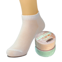 Carols travel socks Mens and womens compression socks Disposable socks Travel convenient socks Short tube middle tube