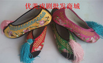 Color Shoes Flat Bottom Anti-Slip Embroidered Shoes Women Opera Shoes Opera Theater Supplies Ancient Dress Flowers Denier Women Shoes Bride Wedding Shoes