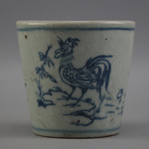 Daming Wanli blue and white flowers and birds pattern Kung Fu Tea Cup antique antique workshop folk collection ancient porcelain garden