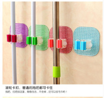 Mop-hook-free wall-mounted wall-mounted toilet powerful sweep to fix the clamp deity Mop Rack fixed buckle containing shelf