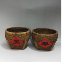 Antique porcelain collection Jingdezhen factory goods ceramic hand-carved dustpan ornaments a pair of home practical decoration