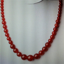 One yuan auction is about to end. One yuan auction natural red agate chalcedony Tower necklace sweater chain