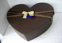 Heart shaped extra high-end gift box European 45 5*29 5*14 gift box wedding full 50