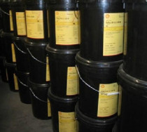 Shell Delis hydraulic oil Shell Tellus S2 MA 10 32 46 spot