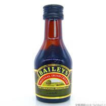 BALLEYS SWEET LIQUEUR LIQUEUR (GLASS BOTTLE) WINE VERSION 50ML SMALL WINE VERSION WINE OFFICE COCKTAIL COLLECTION