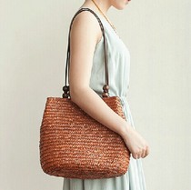 Store manager recommends European and American style shoulder straw bag womens bag retro casual woven bag straw bag beach bag