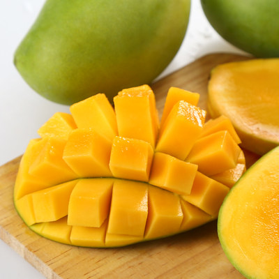 【收藏发9斤】越南青玉芒果 时令新鲜香玉大青芒果水果批发包邮_7折