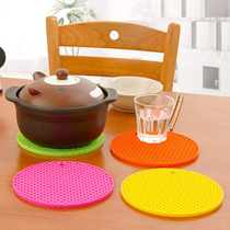 Creative candy color waterproof table mat multifunctional heat insulation mat silicone placematte pot can hang bowl mat